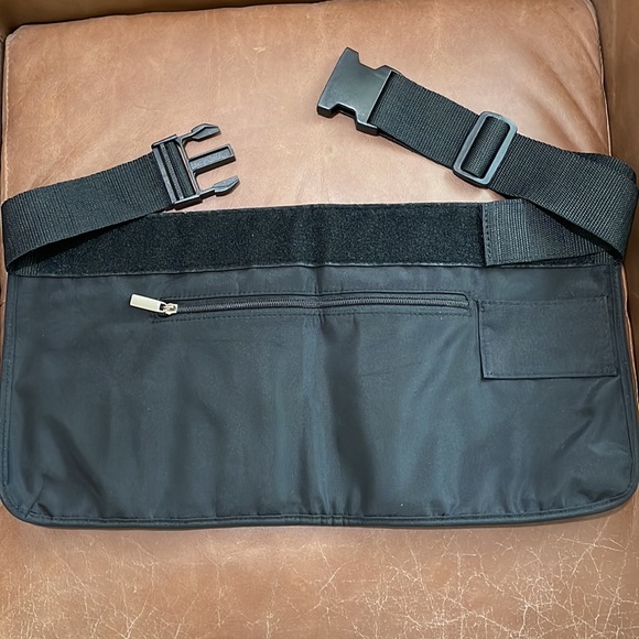 Japonesque Brush and Tool Apron - Black - Picture 2 of 5